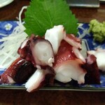 鶴亀 - タコのぶつ切り 450円(税込)(2023年9月7日撮影)