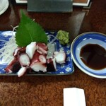 鶴亀 - タコのぶつ切り 450円(税込)(2023年9月7日撮影)