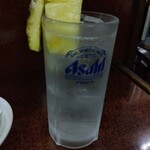 鶴亀 - チューハイ 300円(税込)(2023年9月7日撮影)