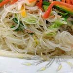 鶴亀 - 焼きビーフン 600円(税込)(2023年7月27日撮影)