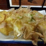 鶴亀 - 厚揚げ焼き 350円(税込)(2023年7月27日撮影)