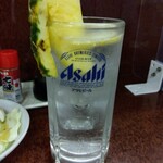 鶴亀 - チューハイ 300円(税込)(2023年7月27日撮影)