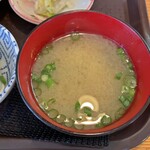 ゆたか食堂 - 味噌汁