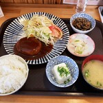 ゆたか食堂 - 手作りハンバーグ定食