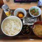 Sukiyajiyuunanagounumataten - 牛たまかけ朝食