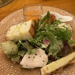 asse+ plus - ハム、キッシュ、ゼッポリーネなど豪華な前菜♪