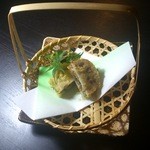 一丁 - 秋の揚げ物「ハスのはさみ揚げ」