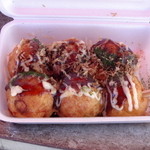 大玉のたこ焼き6個400円