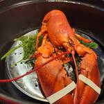 心斎橋 極上鍋で作る活オマール海老のハーブ蒸し 貝と海老そして蟹 - 
