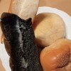 諏訪湖サービスエリア（下り線）　太養パン - 料理写真:牛乳パン、竹炭入り牛乳パン、メロンパン、十勝つぶあんぱん