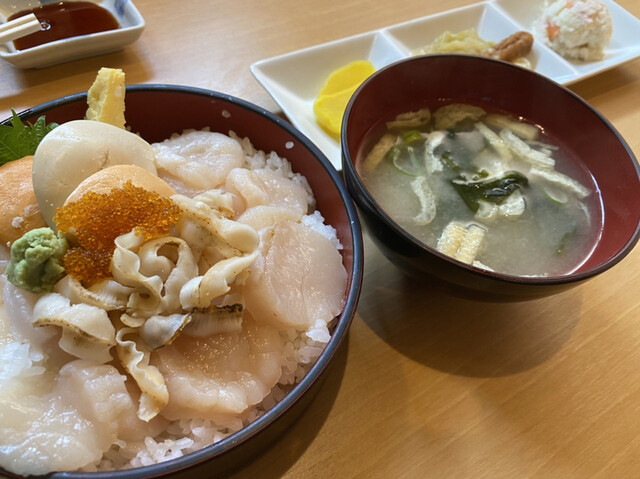 海鮮ダイニング 龍（カイセンダイニング リュウ） - 洞爺湖町その他（居酒屋）
