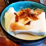 江南水餃店 - 半蕩(とろ)け湯豆腐