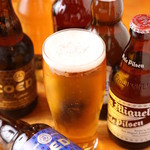 ブエナ - クラフトビール　：ドイツ・日本・イギリス産etc常時１５種類をご用意