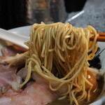 中華そば いづる - 麺リフト