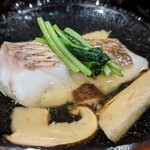 市sushi - 鯛と松茸の蒸し物。秋の気配を感じました。