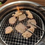 焼肉 静龍苑 - 