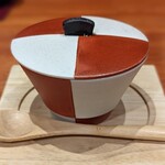 市sushi - 牛すじと栗の茶碗蒸し  イクラをのせて