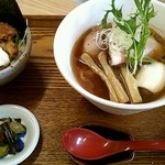 中華そば麦右衛門 - 麦右衛門中華そば＆本日の丼（チキン南蛮丼）