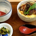 中華そば麦右衛門 - ふぁ玉チャーシュー丼