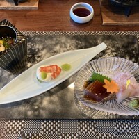 日本料理 初海 - 