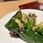 炭焼うな富士 - 漬物きゅうり