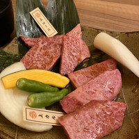 焼肉 しゃぶしゃぶ 石田屋。 北野坂店 - 上焼き肉ランチ