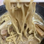 Maka Iramen Gekkou - 濃厚なスープに負けない太麺！