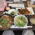 串焼酒場 若八屋 - 