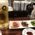 回鮮 まぐろ亭 - 晩酌セット（ビールは追加で頼んだ大ジョッキ）