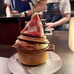 中野レンガ坂 洋食堂 葡萄 - 牛すじストウブオムレツ