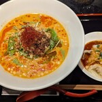 ファイヤーホール4000 - 冷やし担々麺＋水餃子