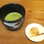 京味 もと井 - 無花果の水まんじゅうと抹茶。