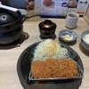 Tonkatsu Kagurazaka Sakura - とんかつは小さい…