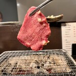 趣味焼肉ばばあ - 