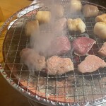 炭火焼ホルモン まんてん - 