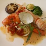 レストラン アンサンブル - 手長海老とノルウェー産鮭のムニエル
