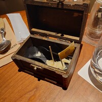 パージナ イタリアン ファイアワークス プラス カフェ ～薪焼きイタリアンとワイン～ - 