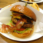 マグズカフェ - 10月限定@小悪魔風ハロウィンバーガー(アップ)