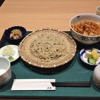 手打ちそば 大石 - かき揚げ丼ランチ