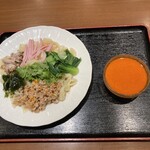 中国料理 露華 - 来ました〜