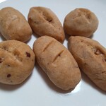 パンと料理とお菓子の店 tonttu - 黒糖クッキー