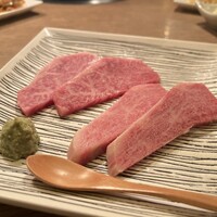 焼肉白炭 - 
