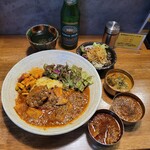 SPICY CURRY 魯珈 - 