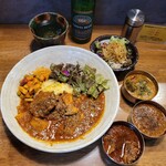 SPICY CURRY 魯珈 - 