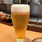 神戸六甲道・ぎゅんた - 先ずはビールから。