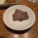 焼肉 黒5 - 丁寧に焼きめいめいのお皿へ