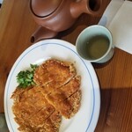 横浜中華街 台湾美食店 886食堂 - 