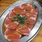 秩父焼肉ホルモン まる助 - 