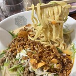 菜々屋 - 麺　リフトアップ