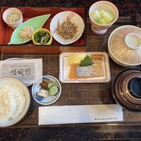 日本料理　嵯峨野 - 和朝食¥3,300